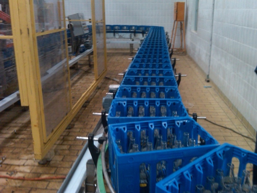 Plastic Crate Conveyor, Material Handling Capacity: 100-150 kg per feet