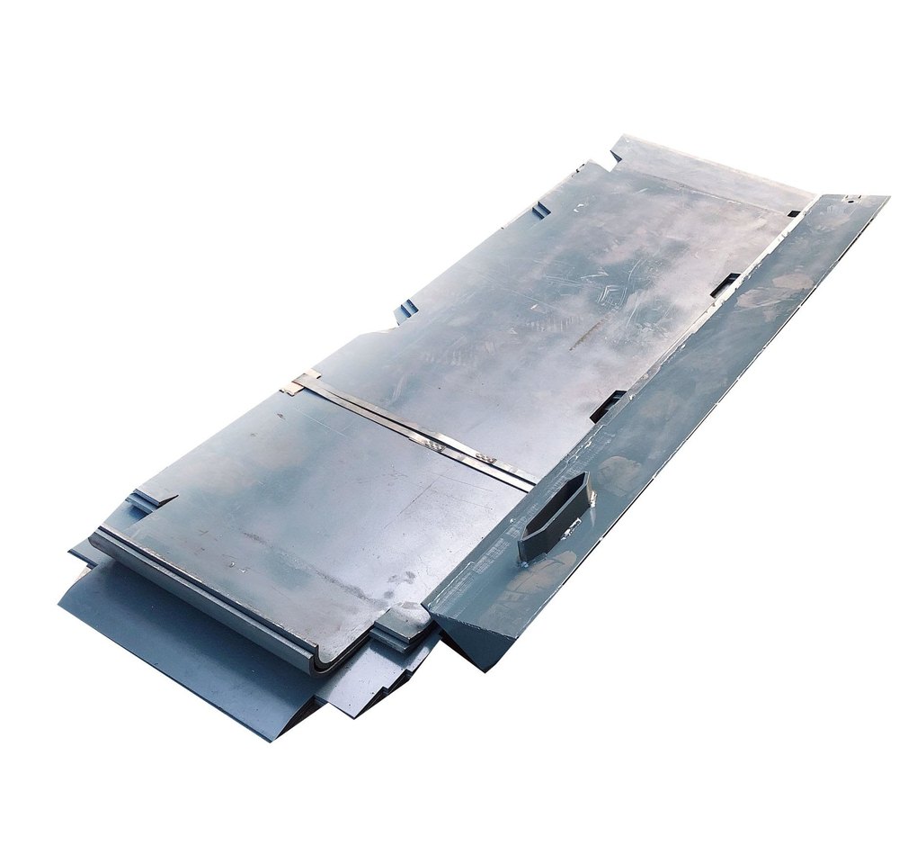Carrier Paver Machine Chain Cover, Capacity: 10 Ton