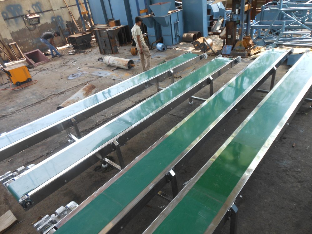 Darshini PVC Flat Belt Conveyor, Material Handling Capacity: 1-50 Kg Per Meter