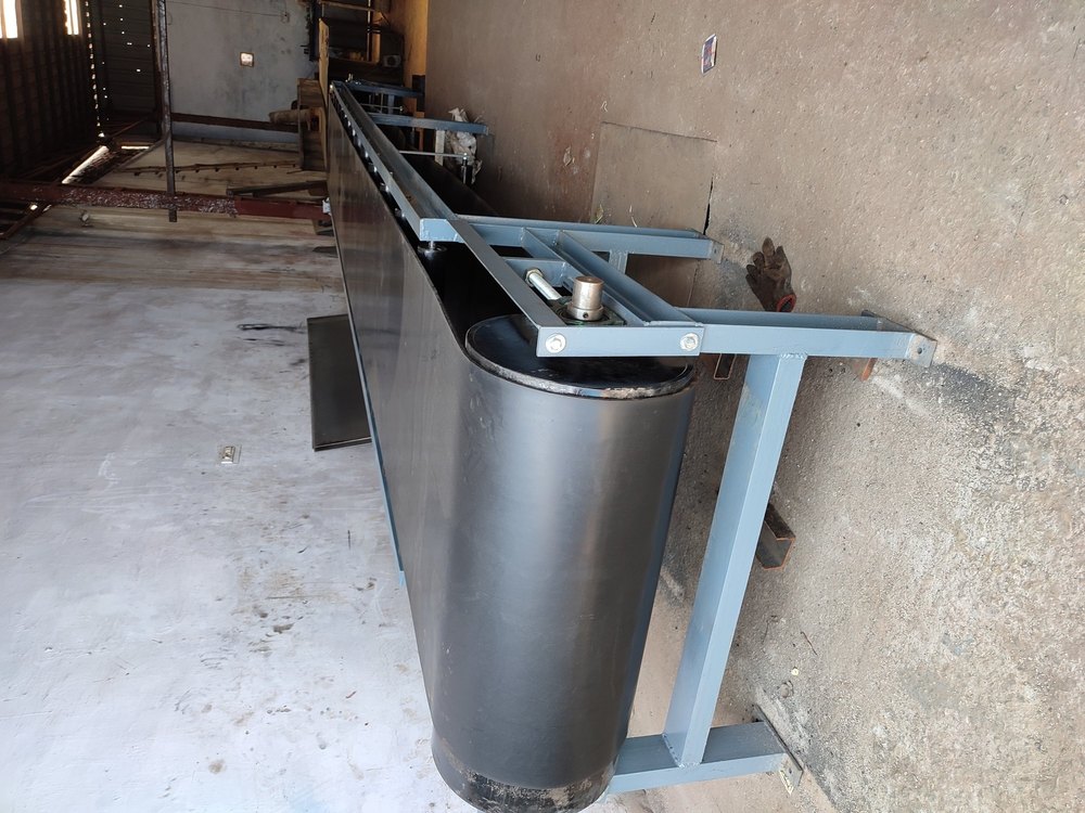 Dynamic MSW Sorting Conveyor, Material Handling Capacity: 1 Mt Per Hour
