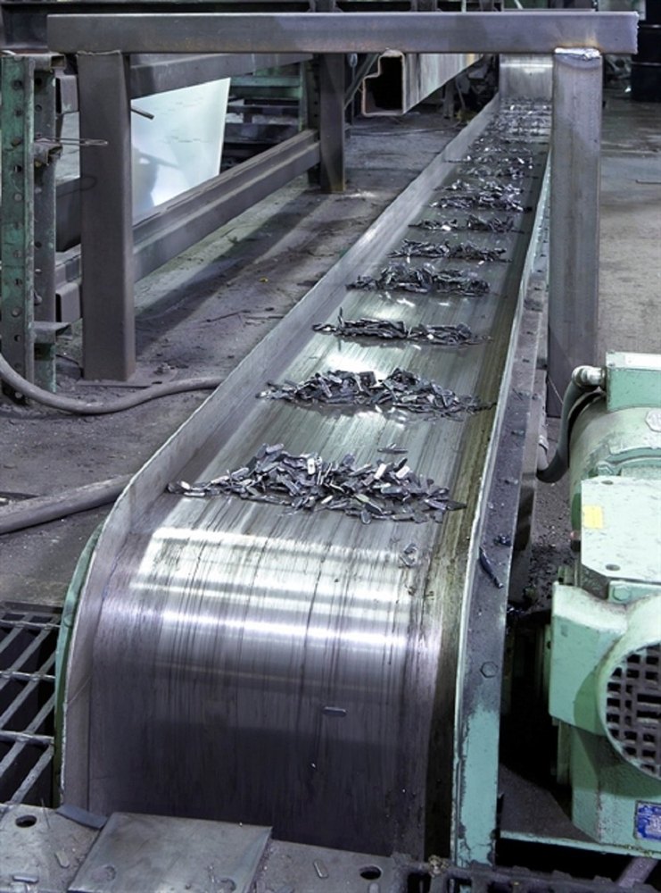 Aluminium & Stainless Steel Magnetic Belt Conveyor, For Packaging