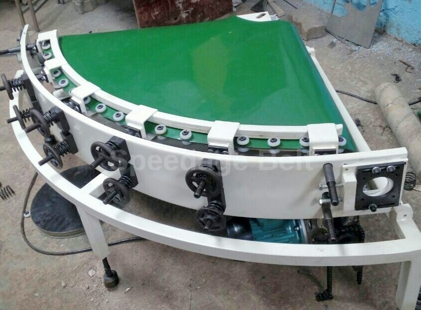 Speedage 90 Degree Curve PVC Conveyor Belt, Belt Thickness: 4 mm