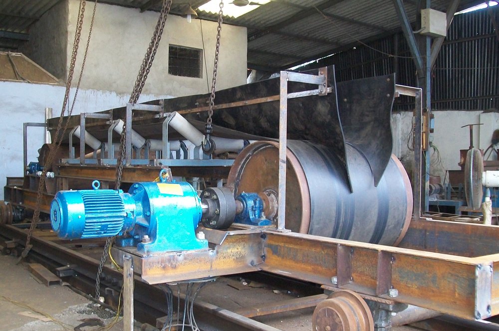 Shuttle Conveyor, Material Handling Capacity: 600TPH