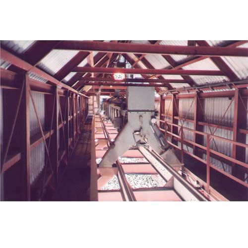 Mild Steel Semi-Automatic Shuttle Conveyors, Capacity: 1 to 500 TPH