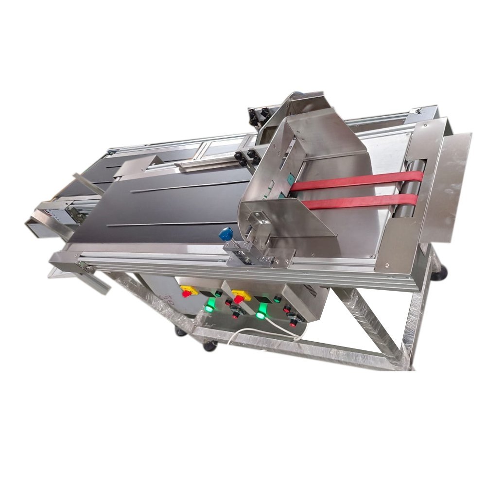 Mild Steel Pouch Stacker Conveyor, Capacity: 50kg per feet