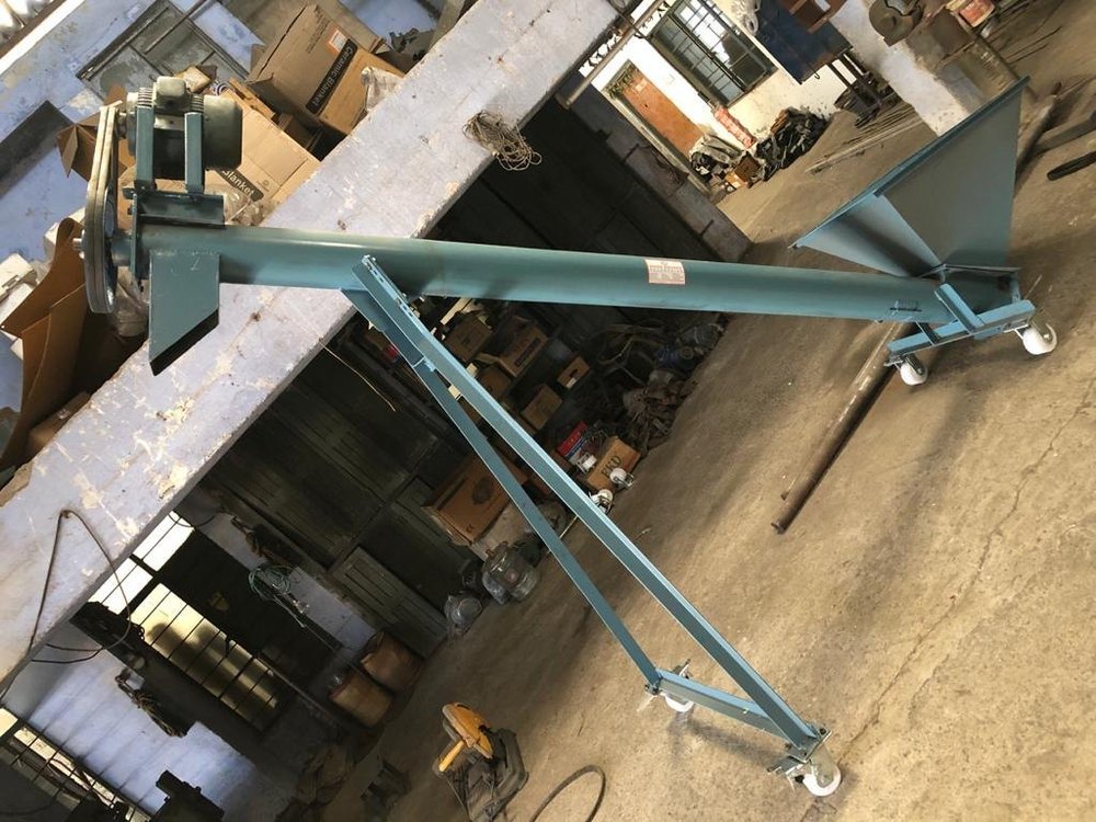 3 Inch Inclined Screw Conveyor, Capacity: 100 Kg, 240 V