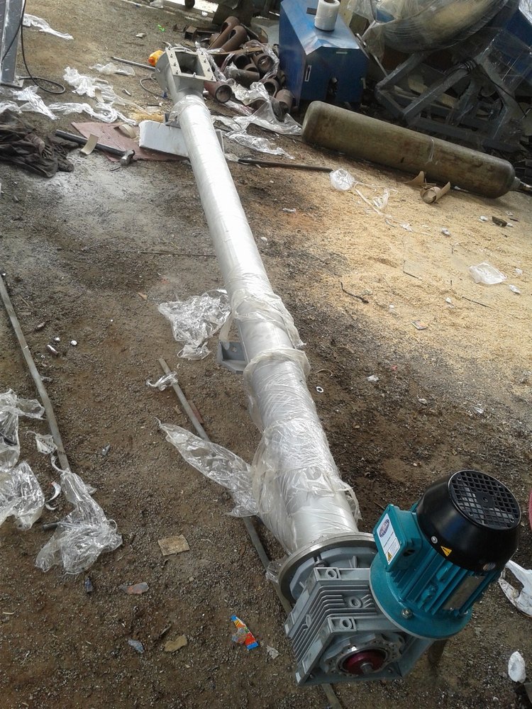 Pipe Conveyor, Capacity: 200 Kg/Hr