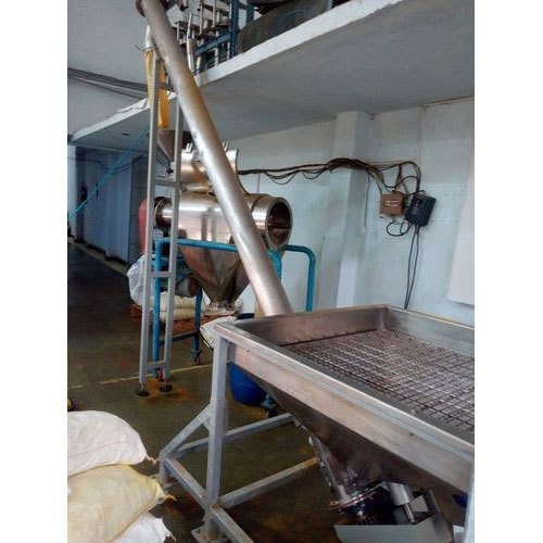 PMG Stainless Steel Vertical Screw Conveyor Machine, Capacity: 500 Kg per feet, 440 V