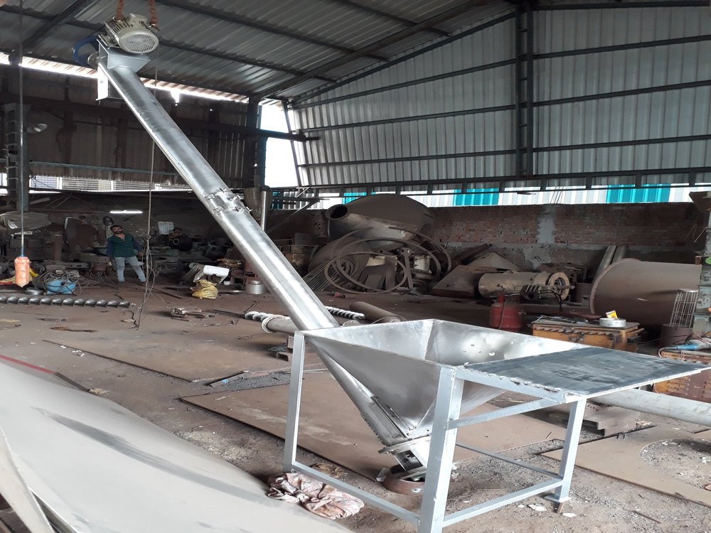 Vertical Screw Conveyor Machine