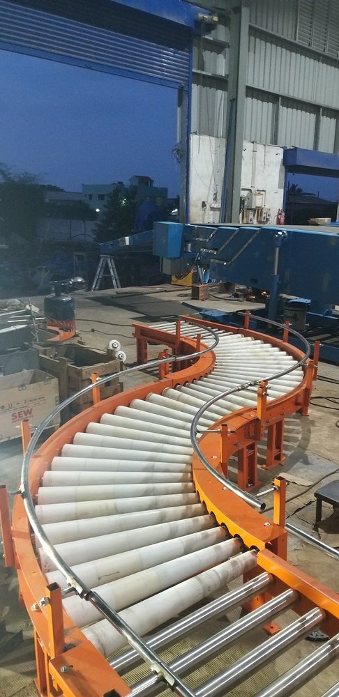 Stainless Steel Gravity Roller Conveyor, Type : Flexible, Vertical