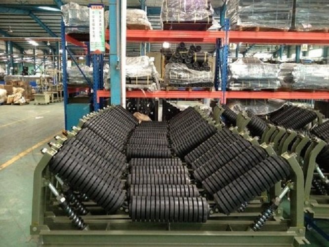 Roller Length: 1100 mm Retractable Idler Frame, Roller Diameter: 100 mm