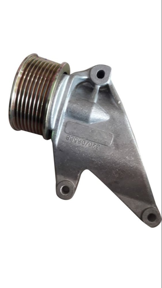 JCB Idler Pulley, Type of Roller: Thread, Roller Diameter: 1inch