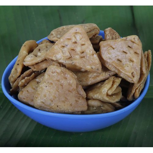 Basic Indian Farsi Puri, Packaging Size: 250 Gm, 500 Gm Or 1000 Gm
