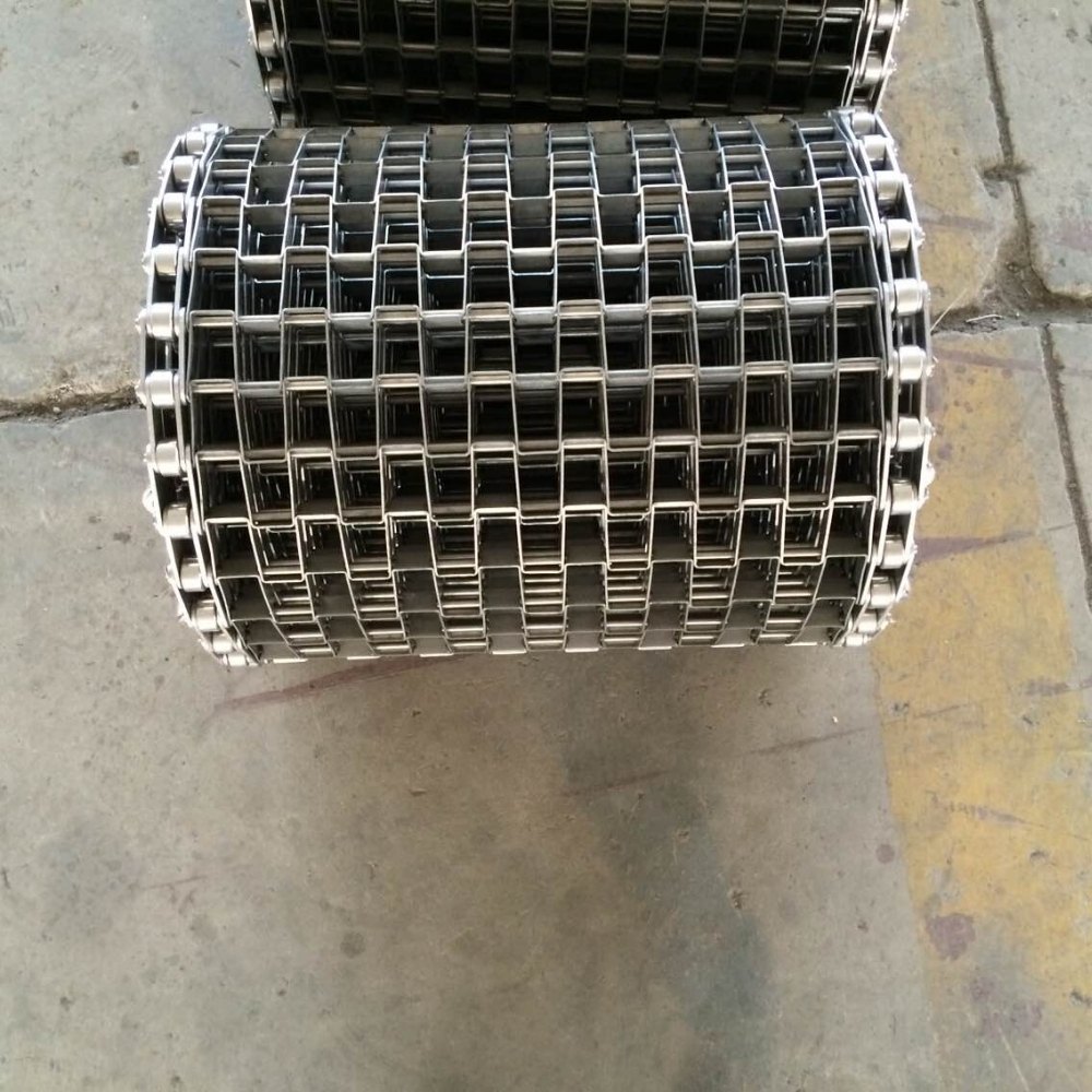 Flat wire belting