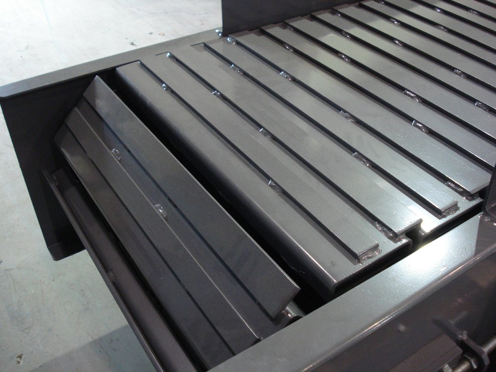 Indoswiss Slat Conveyor, Belt Width: 20-30 Inch