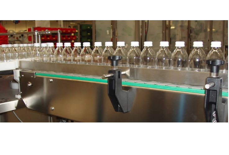 Vertical Conveyors Conveyor for Bottling Plants, Material Handling Capacity: 100-150 kg per feet