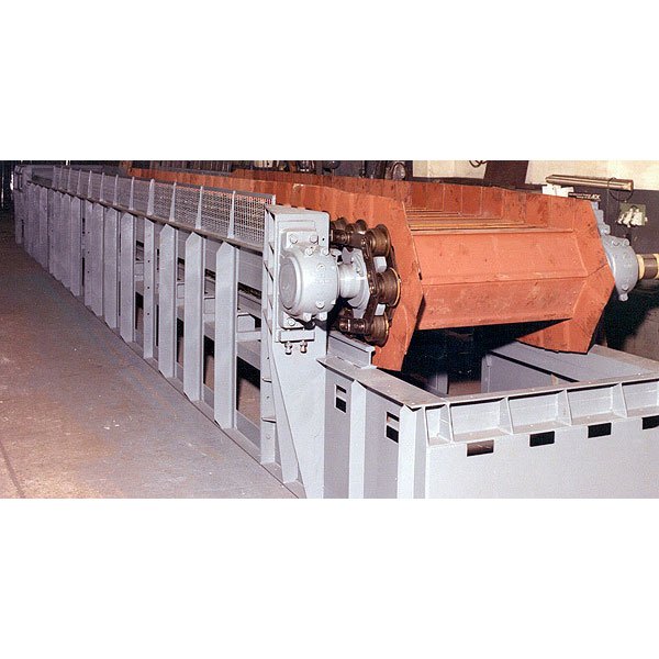 Staartechno Mild Steel Apron Conveyor