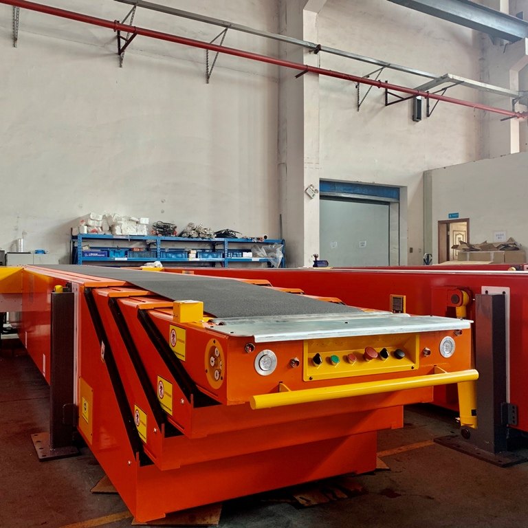 Mild Steel Telescopic Belt Conveyor System