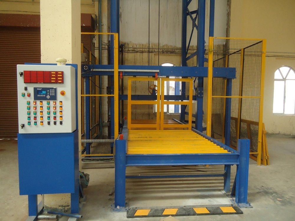 Vertical Conveyor
