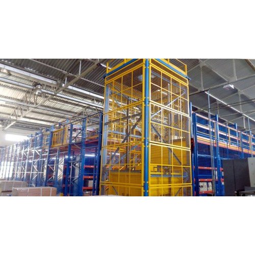 Tantra India Vertical Reciprocating Conveyors, Capacity: 1-3 Ton