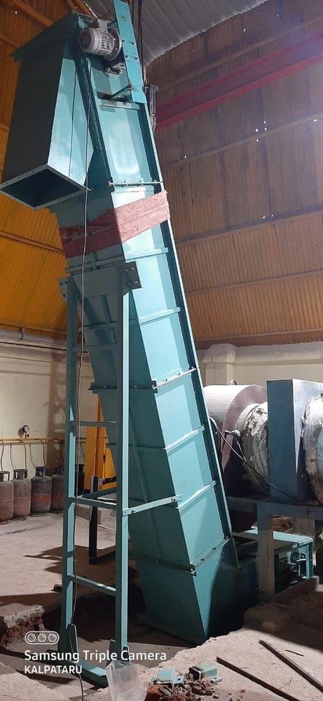 Mild Steel Steep Angled Conveyor