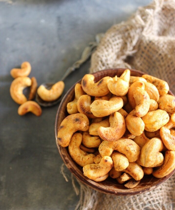 Cashew Salted, Packaging Type: Carton