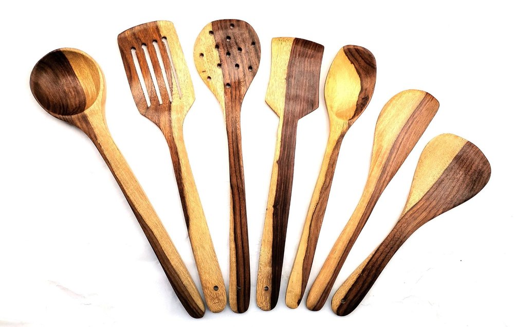 Flipshoppee Polished Wooden kitchen tools