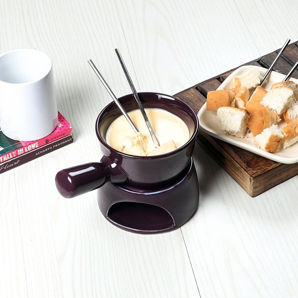 Ceramic Round Purple Fondue Set With Fondue Sticks & Plates, For Restaurant
