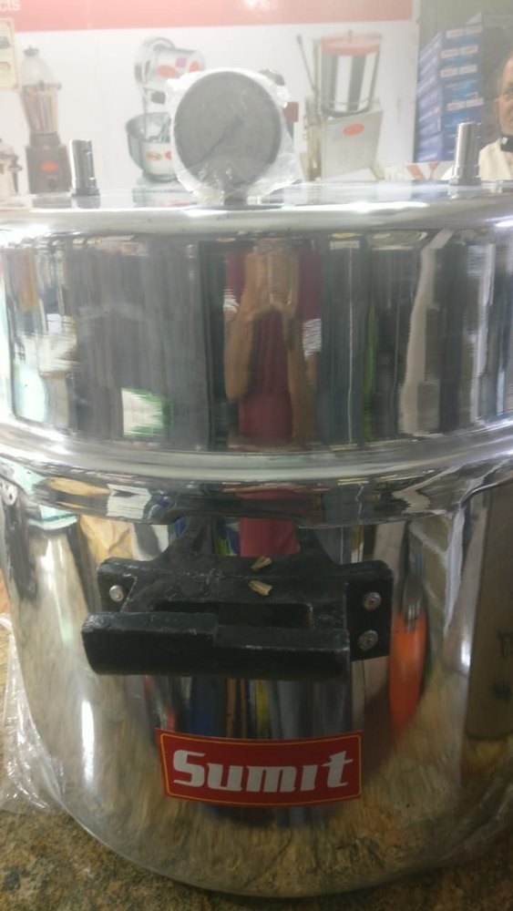 Silver Aluminium 100 ltrs pressure cooker, For Restaurant