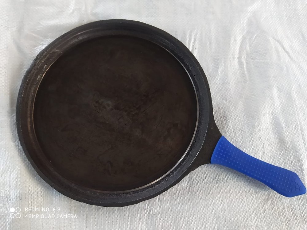 Black Cast Iron Handle Tava, For Home, Size: 10