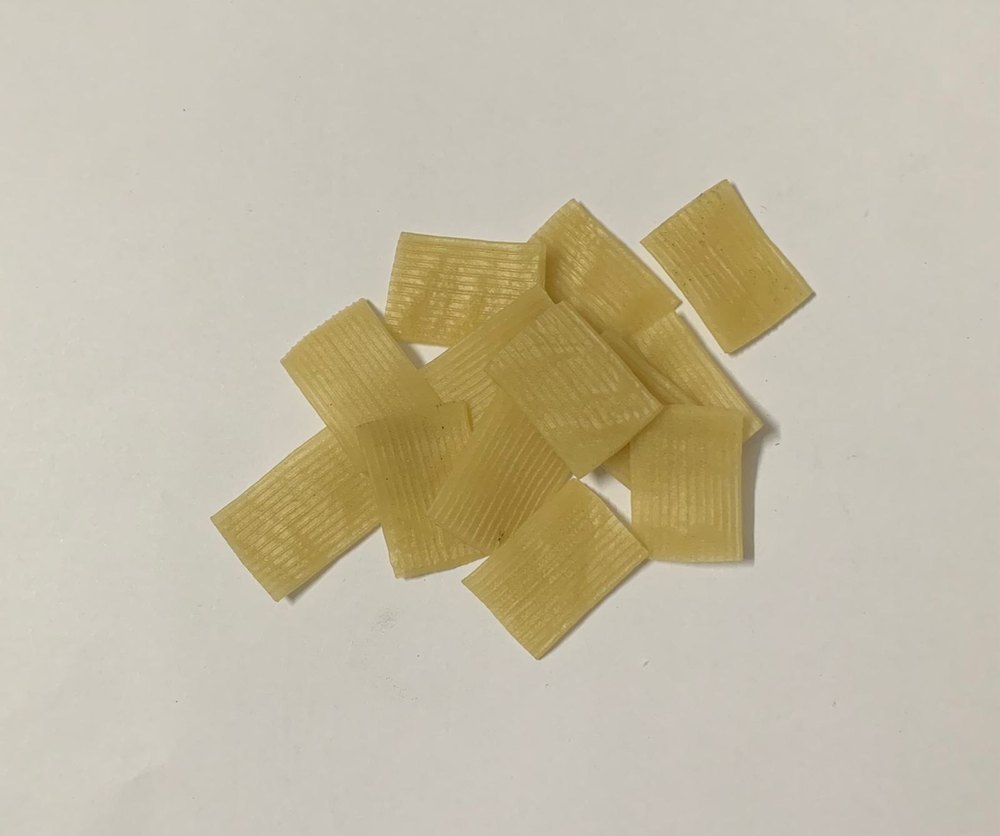 Biscuit Snack Fryums, Packaging Size: Loose