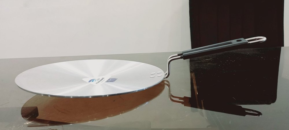 Silver Aluminium Shree Hari Aluminum Tawa, For Home, Size: 8 Inch