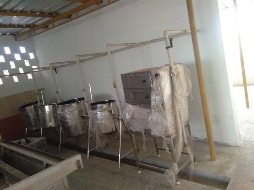Silver Double Jackted Sambar Vessel, Capacity: 100-500 L, Material Grade: 304