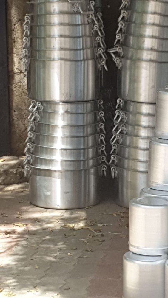 Silver Aluminum Tope Cooking Pot for Kitchen Without Lid & With Handle