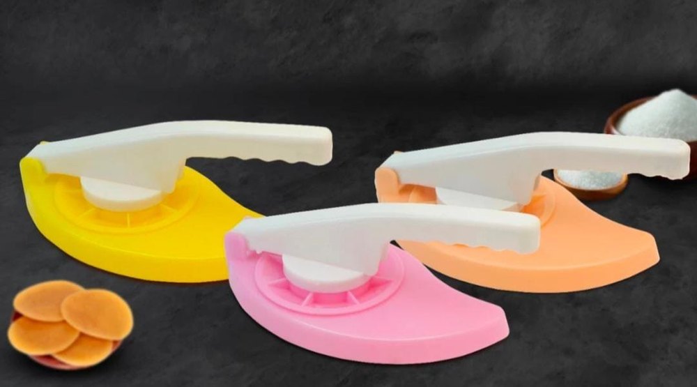 Multicolor Plastic Puri And Chapati Press