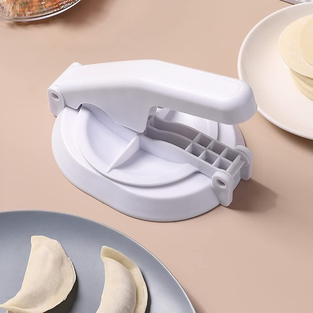 Multicolor Plastic Manual Heavy Puri Maker Press Machine With Handle, Size: Free Size