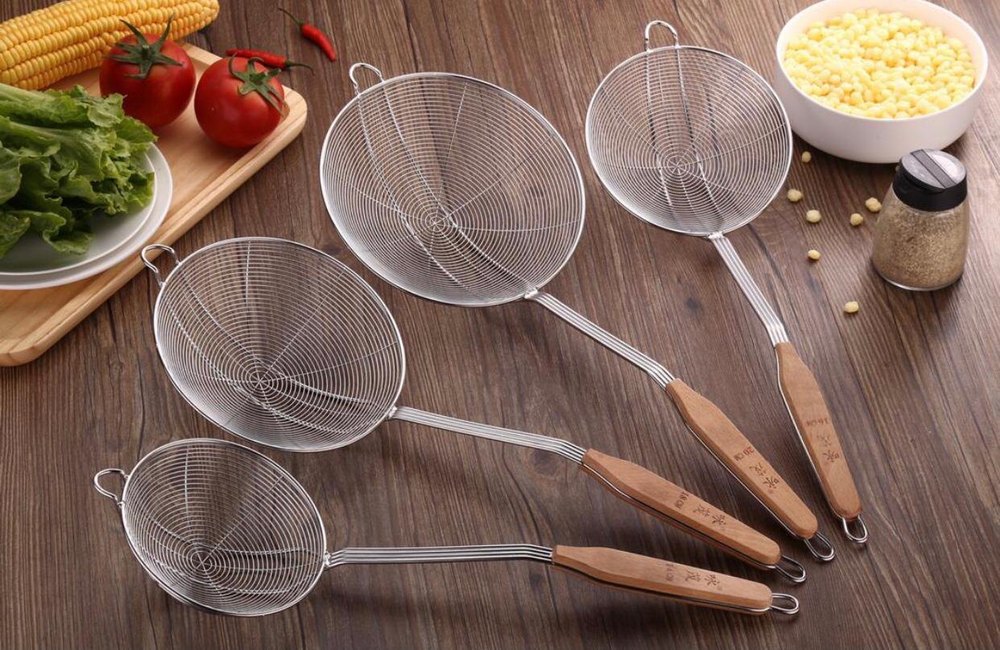 Silver Stainless Steel Wooden handle wire skimmer