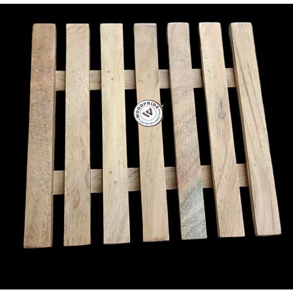 Brown Woodpride Wooden Trivet, 10mm, Size: 8x8inch