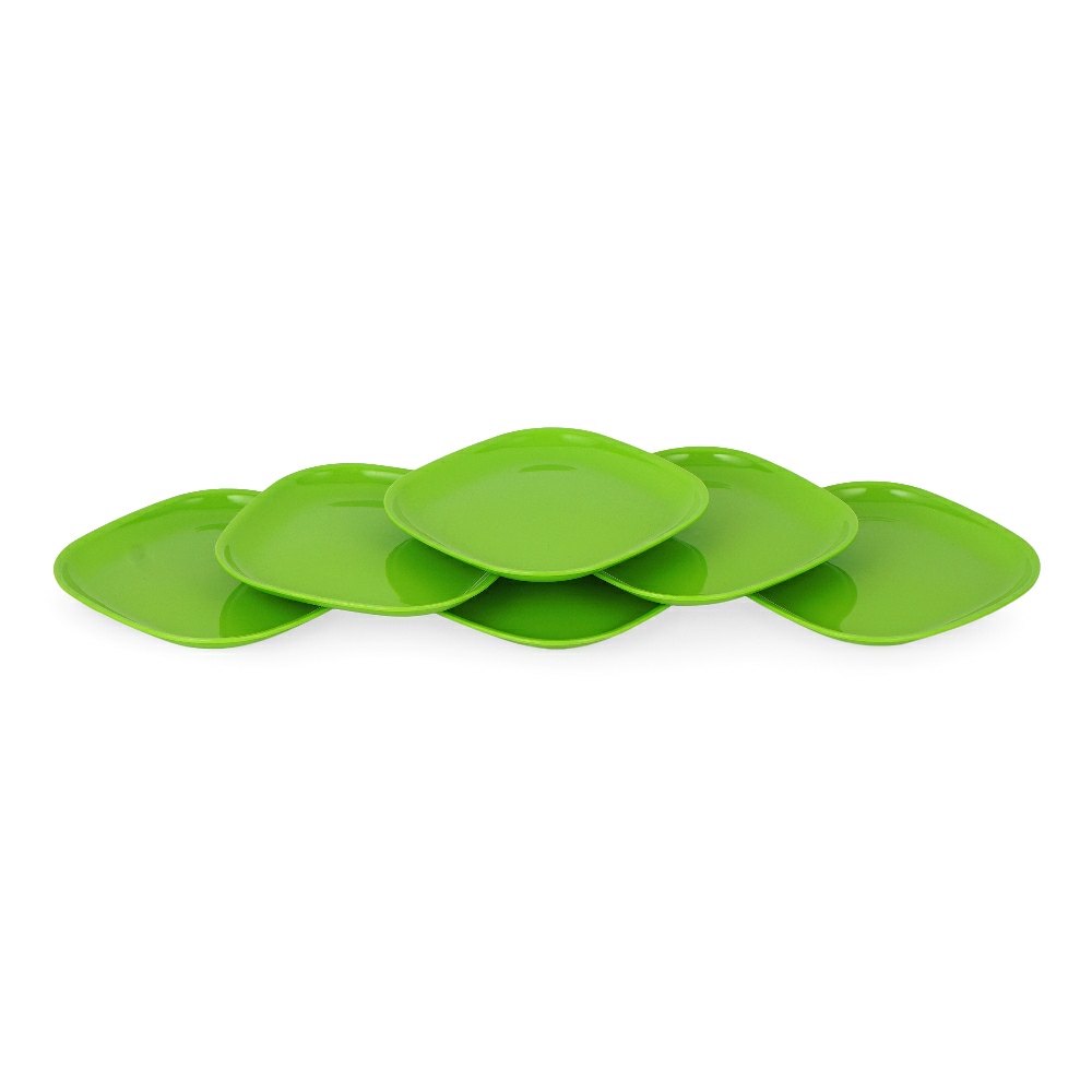 Plain Plastic Microwave Safe Plates