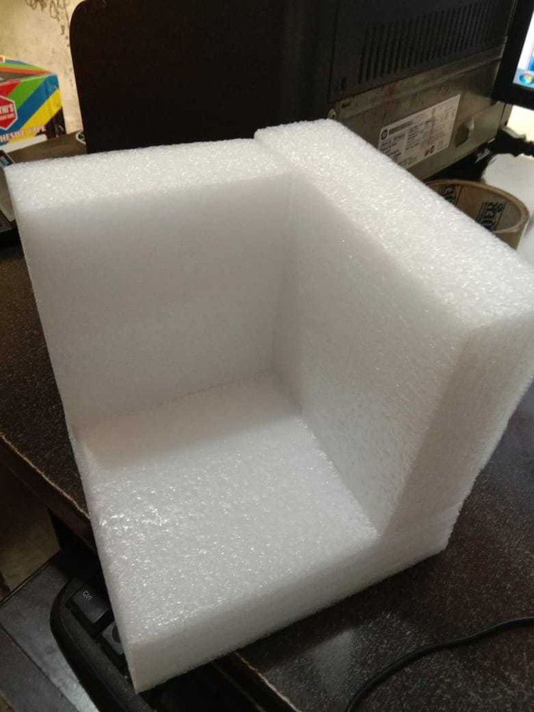 Starpack White Expanded Polyurethane Foam, Thickness: 1.6 Inch, Packaging Type: Carton