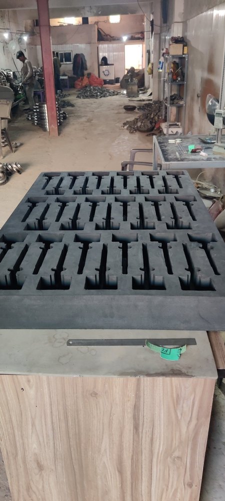 balaji packaging Xlpe&crosslinked Crosslink Foam Fitment, For Packing Metireai, Thickness: Ass Per Requirment