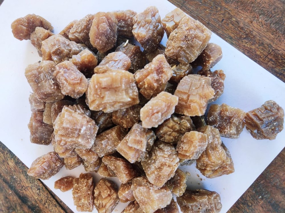 Mithu Granules Palm Candy, Packaging Type: Loose, Packaging Size: 1 kg