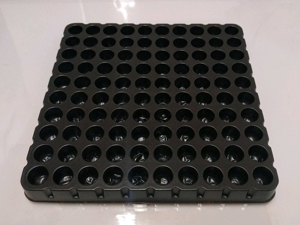Black HIPS 100 Cavity Pharmaceutical Vial Tray Thickness 0.5 mm