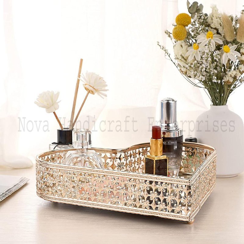 Nova Handicraft Metal Mirror Vanity Tray For Perfume Makeup Organizer, Shape: Novelty, Size: 2.3\'\' H X 9.2\'\' W X 9.2\'\' D