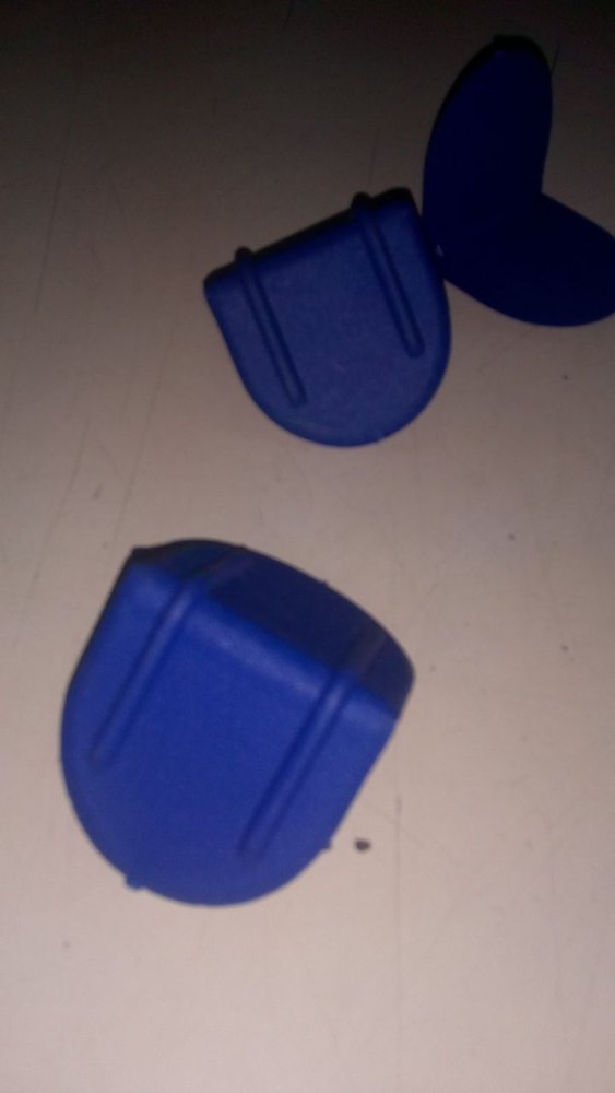 L Shape Plastic Edge Protectors, Size/Dimension: 35 X 35 X 40mm