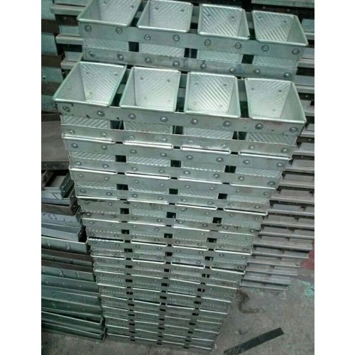 Linnar Breed Moulds box, For In Making Breed
