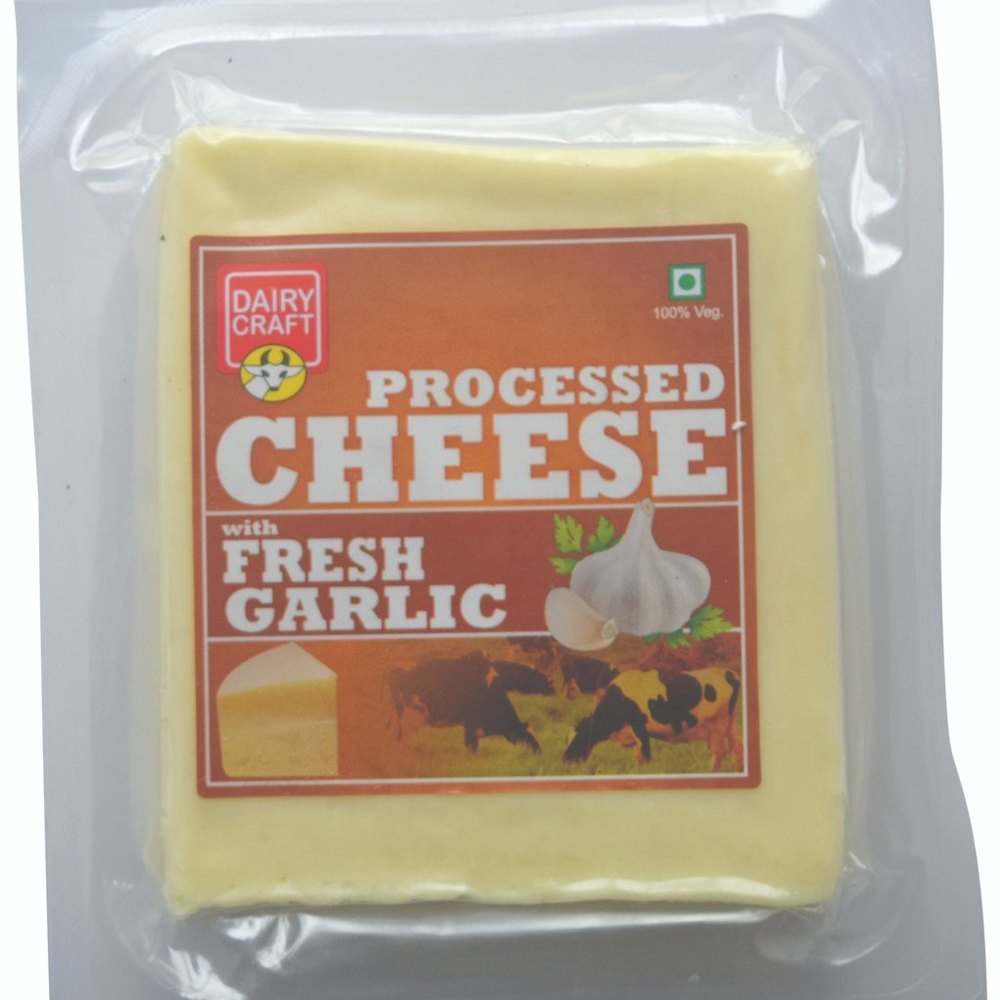 Type: Pouch Processed Cheese Garlic