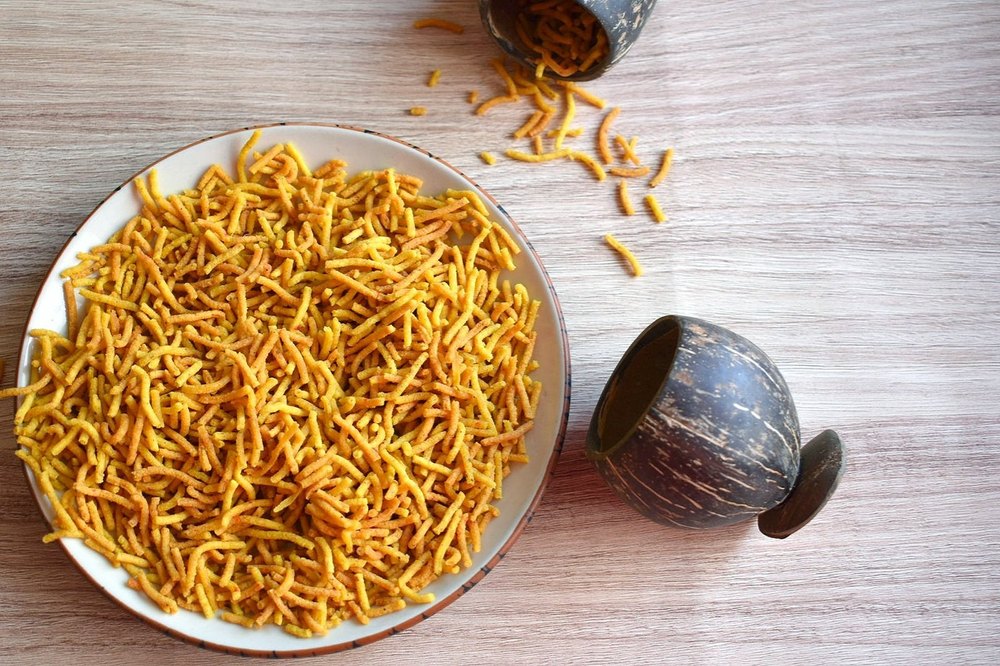 Aloo Bhujia Namkeen, Packaging Type: Loose