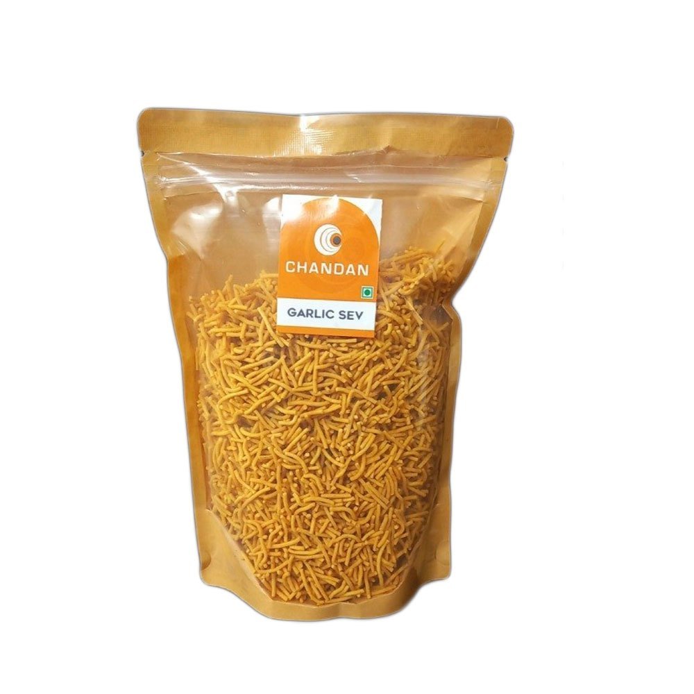 Chandan Garlic Sev Namkeen, Packaging Type: Packet, Packaging Size: 250g