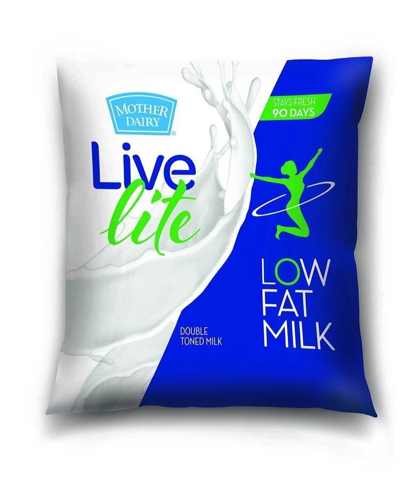 Mother Dairy Live Lite Milk, Packet